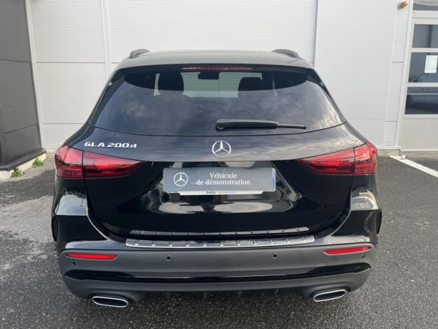 MERCEDES-BENZ GLA 200 d AMG Line  GLA 200 d AMG Line