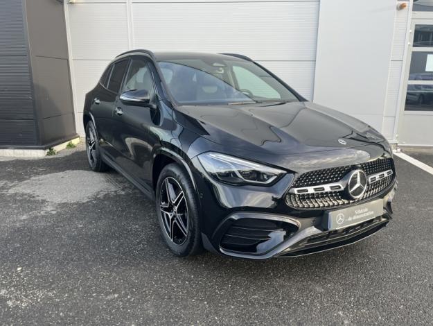 MERCEDES-BENZ GLA 200 d AMG Line  GLA 200 d AMG Line