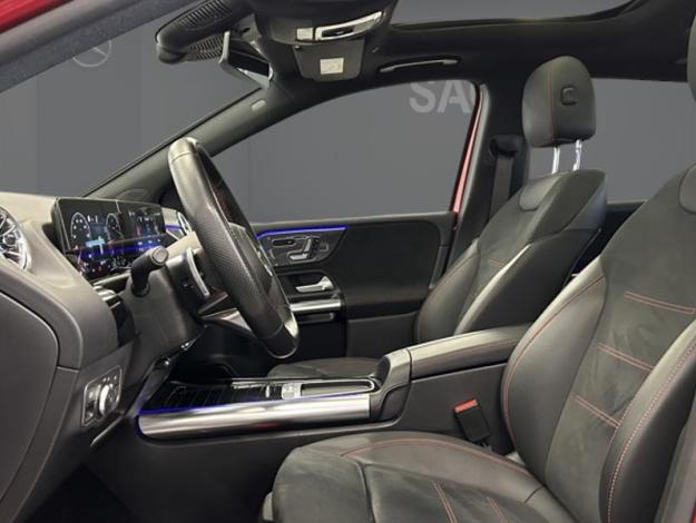 MERCEDES-BENZ B 180 d AMG Pack Night Toit Pano  