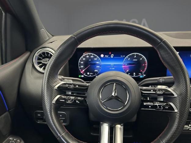 MERCEDES-BENZ B 180 d AMG Pack Night Toit Pano  