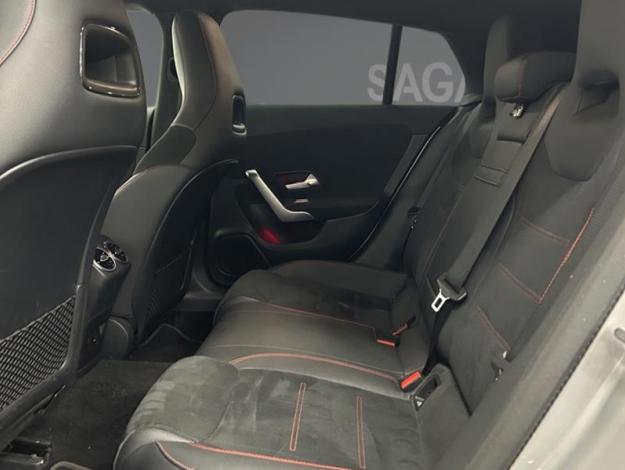 MERCEDES-BENZ CLA 180 SB AMG PAck Night  