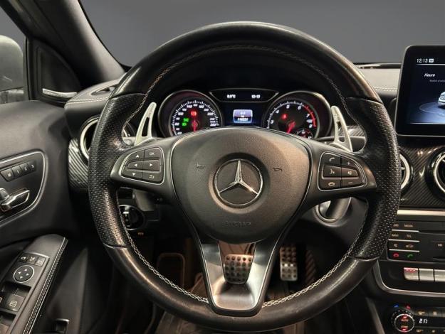 MERCEDES-BENZ GLA 200 Pack AMG EDITION Toit Pano  