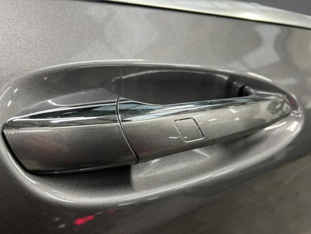 MERCEDES-BENZ GLA 200 Pack AMG EDITION Toit Pano  