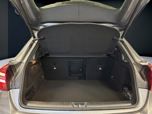 MERCEDES-BENZ GLA 200 Pack AMG EDITION Toit Pano  