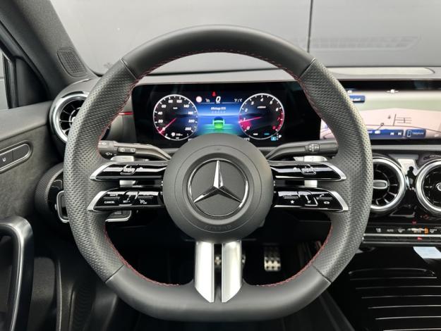 MERCEDES-BENZ Classe A 180 Star Edition  Classe A 180 Star Edition
