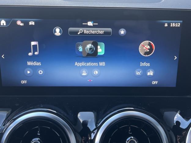 MERCEDES-BENZ GLA 200 d Progressive Line  GLA 200 d Progressive Line