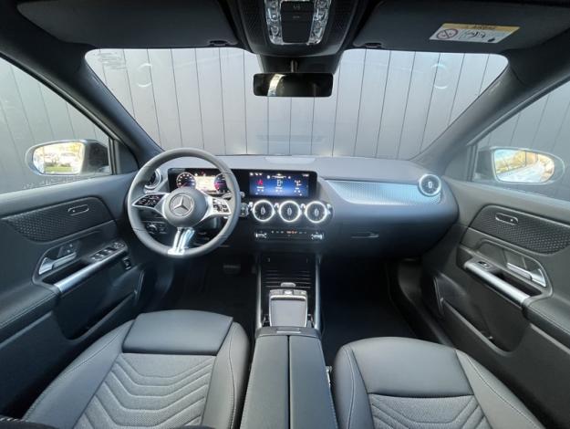 MERCEDES-BENZ GLA 200 d Progressive Line  GLA 200 d Progressive Line