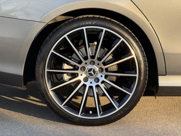 MERCEDES-BENZ Classe E Berline Classe E 220 d AMG Line Berline  