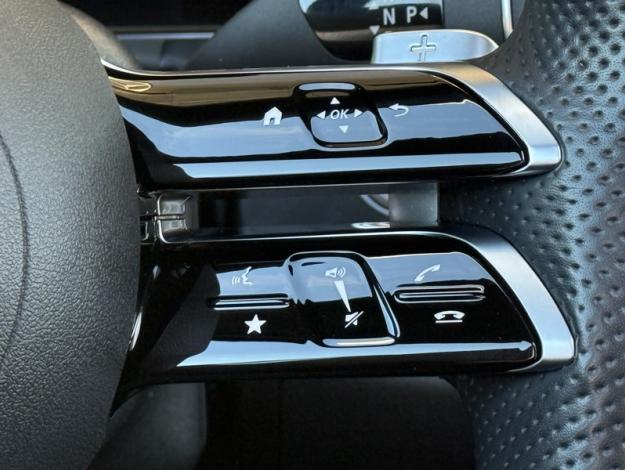 MERCEDES-BENZ Classe E Berline Classe E 220 d AMG Line Berline  