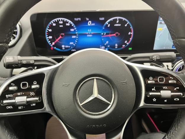 MERCEDES-BENZ GLA 200 d  Business Line  