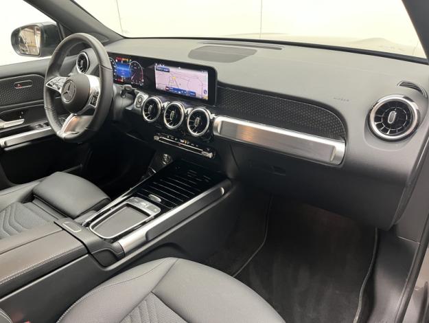 MERCEDES-BENZ GLB 200 d Progressive Line  