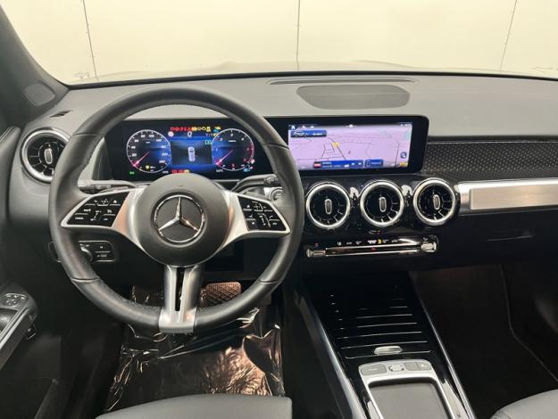 MERCEDES-BENZ GLB 200 d Progressive Line  