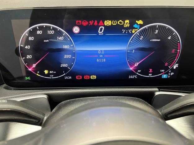 MERCEDES-BENZ GLB 200 d Progressive Line  