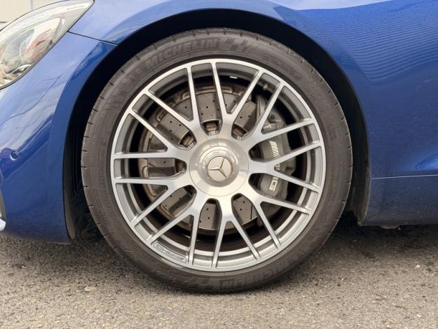 MERCEDES-BENZ AMG GT Mercedes- Roadster  