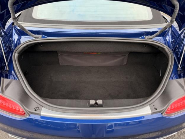 MERCEDES-BENZ AMG GT Mercedes- Roadster  