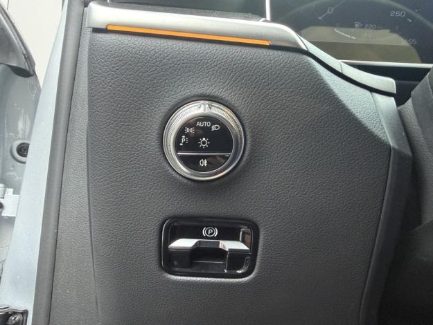 MERCEDES-BENZ GLC Coupé GLC 300 de 4MATIC Coupé AMG Line  GLC 300 d e Hybrid EQ 4MATIC Coupé AMG Line