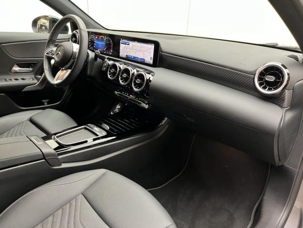 MERCEDES-BENZ Classe A 180 d Progressive Line  