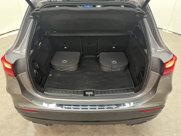 MERCEDES-BENZ GLA 250 e Hybrid EQ AMG Line  