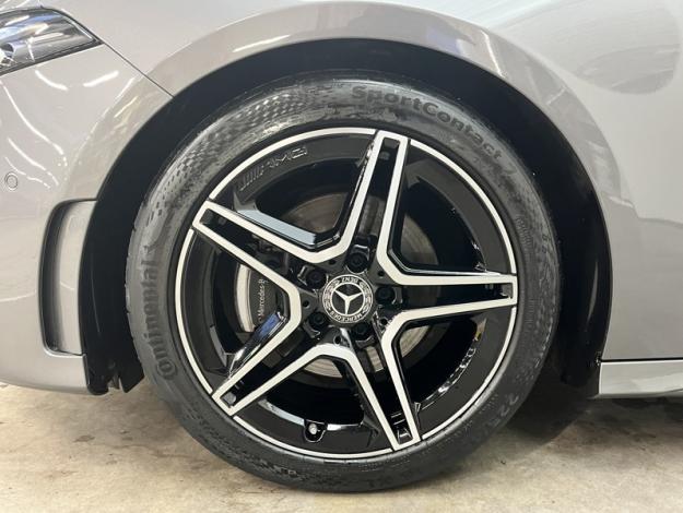 MERCEDES-BENZ Classe A 180 AMG Line  