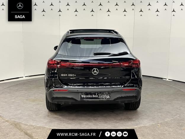 MERCEDES-BENZ EQA 250+ AMG Line  
