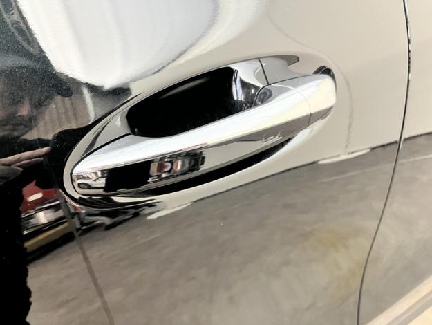 MERCEDES-BENZ EQA 250+ AMG Line  