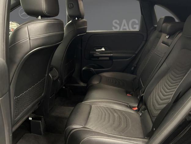 MERCEDES-BENZ B-Klasse B 180 d