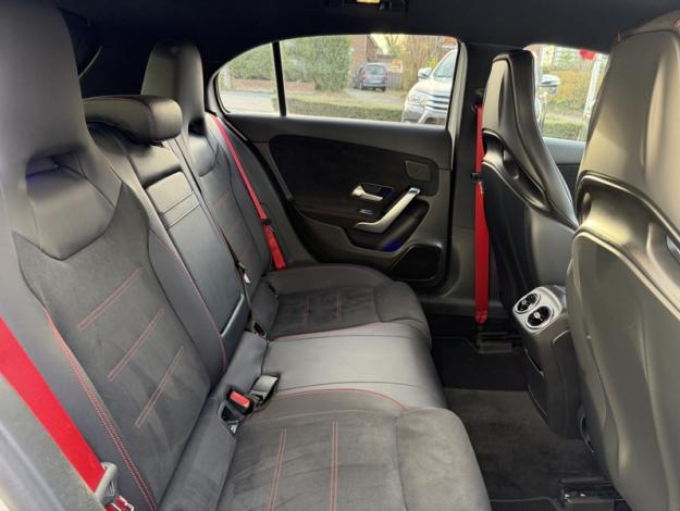 MERCEDES-BENZ A-Klasse Mercedes-AMG A 35 4MATIC