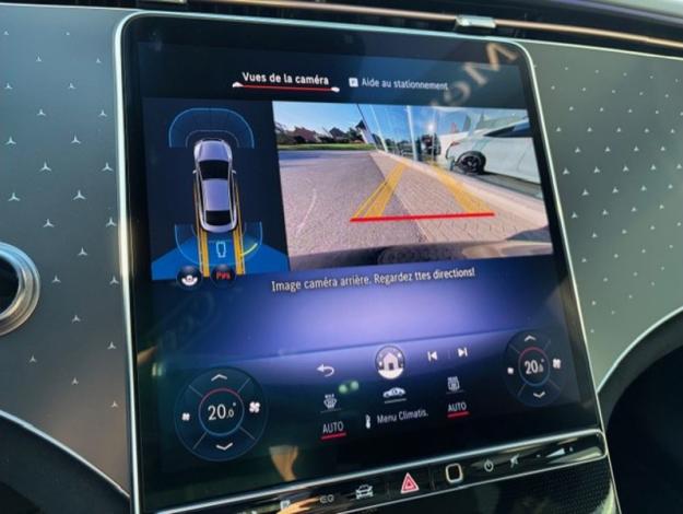 MERCEDES-BENZ EQE 350 + AMG Pack Night Toit Pano  