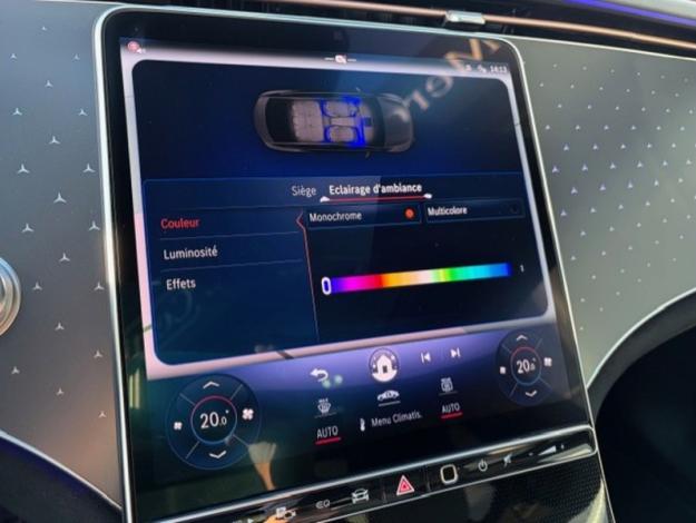 MERCEDES-BENZ EQE 350 + AMG Pack Night Toit Pano  