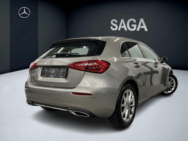 MERCEDES-BENZ Classe A A 180 Compacte