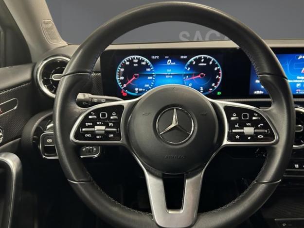 MERCEDES-BENZ Classe A A 180 Compacte