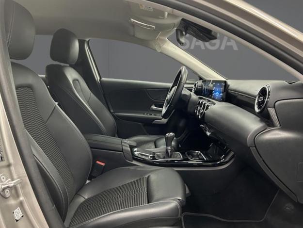MERCEDES-BENZ Classe A A 180 Compacte
