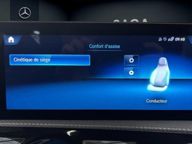 MERCEDES-BENZ Classe A A 180 Compacte