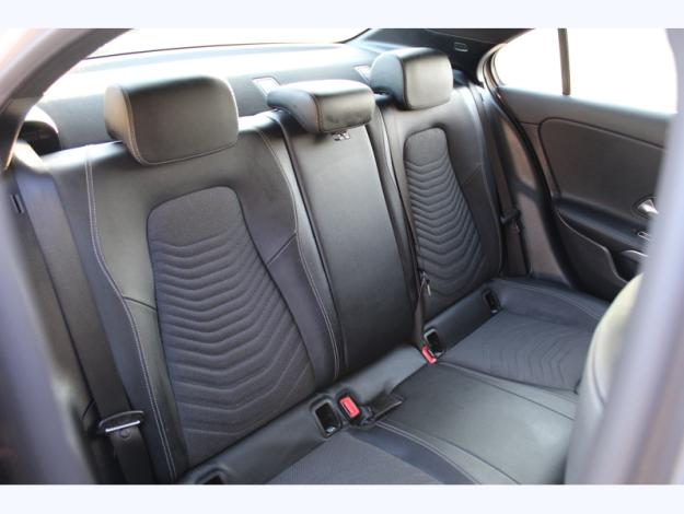 MERCEDES-BENZ Classe A 180 d Berline Business Line  Classe A 180 d Berline Business Line