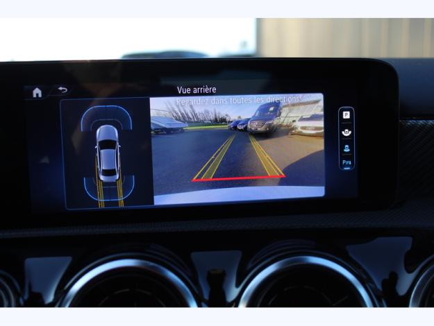 MERCEDES-BENZ Classe A 180 d Berline Business Line  Classe A 180 d Berline Business Line