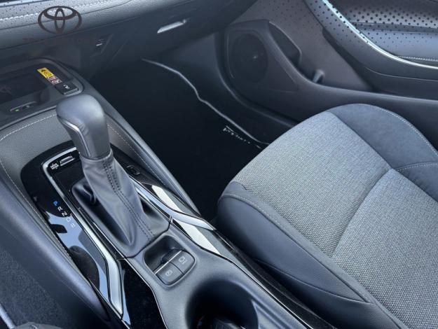 TOYOTA Corolla Touring Sports Hybride 1.8L 140h Design  COROLLA TS 1.8L 140 CH DESIGN CONFORT MY25