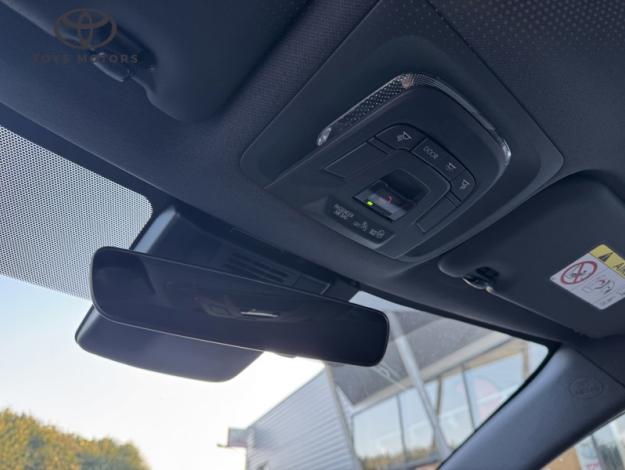 TOYOTA Corolla Touring Sports Hybride 1.8L 140h Design  COROLLA TS 1.8L 140 CH DESIGN CONFORT MY25