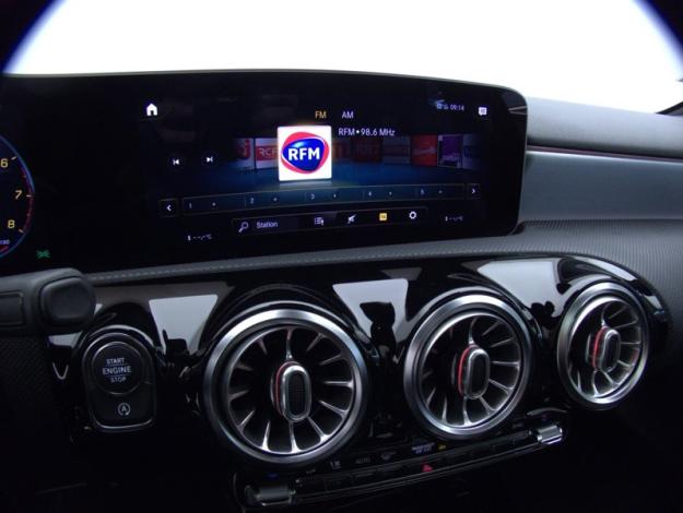 MERCEDES-BENZ Classe A 200 AMG Line  