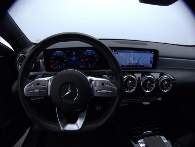 MERCEDES-BENZ Classe A 200 AMG Line  