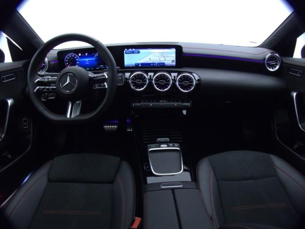 MERCEDES-BENZ CLA Coupé CLA 250 e Hybrid EQ Coupé AMG Line  