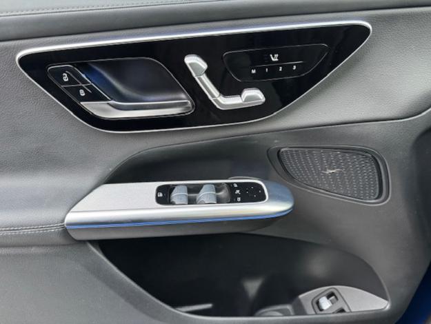 MERCEDES-BENZ GLC Coupé GLC 300 e Hybrid EQ 4MATIC Coupé AMG Line  