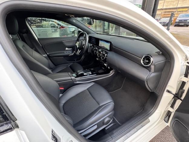 MERCEDES-BENZ Classe A 180 Progressive Line  