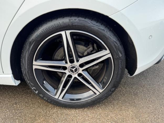 MERCEDES-BENZ Classe A 180 Progressive Line  