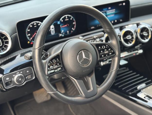 MERCEDES-BENZ A-Klasse A 180 d