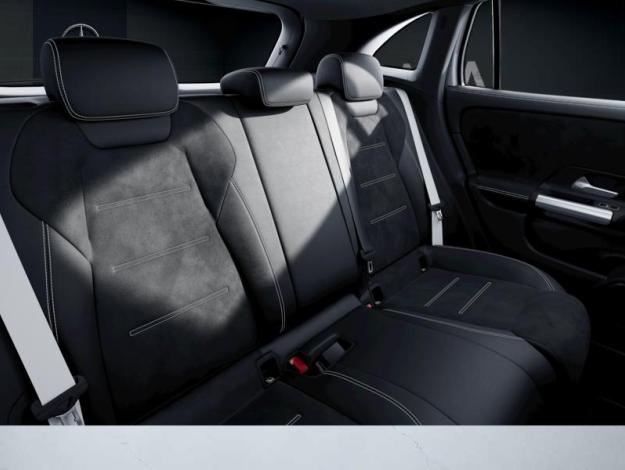 MERCEDES-BENZ GLA-Klasse GLA 180 Off-Roader