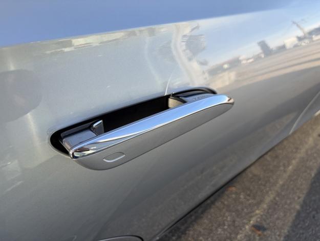 MERCEDES-BENZ E-Klasse E 300 e Limousine