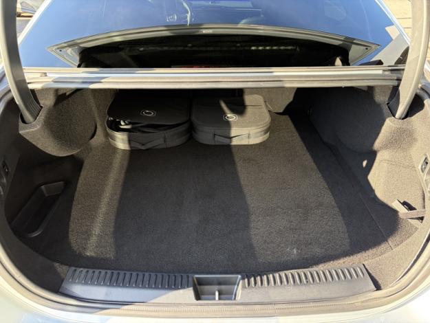 MERCEDES-BENZ E-Klasse E 300 e Limousine