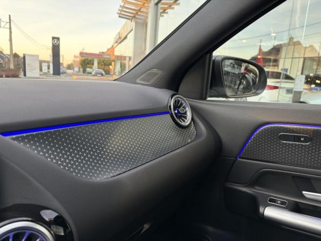 MERCEDES-BENZ EQA EQA 250+ SUV