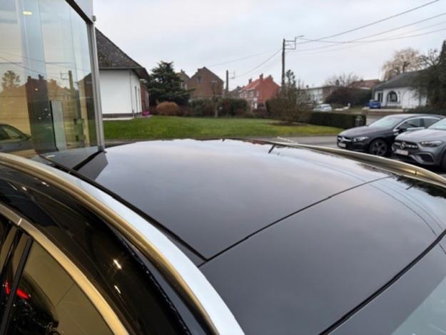 MERCEDES-BENZ GLA 180 d AMG Line Toit Pano 20p Facelift  