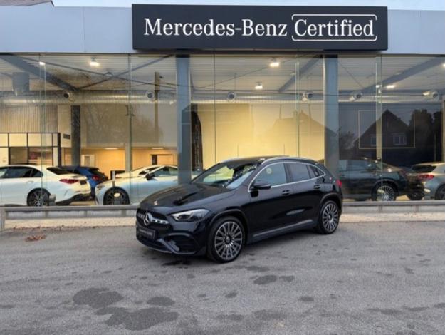 MERCEDES-BENZ GLA 180 d AMG Line Toit Pano 20p Facelift  